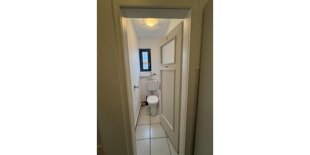 Gewerbeobjekt Villingen-Schwenningen Schwenningen - 1.350&euro; | Angebot:25908394