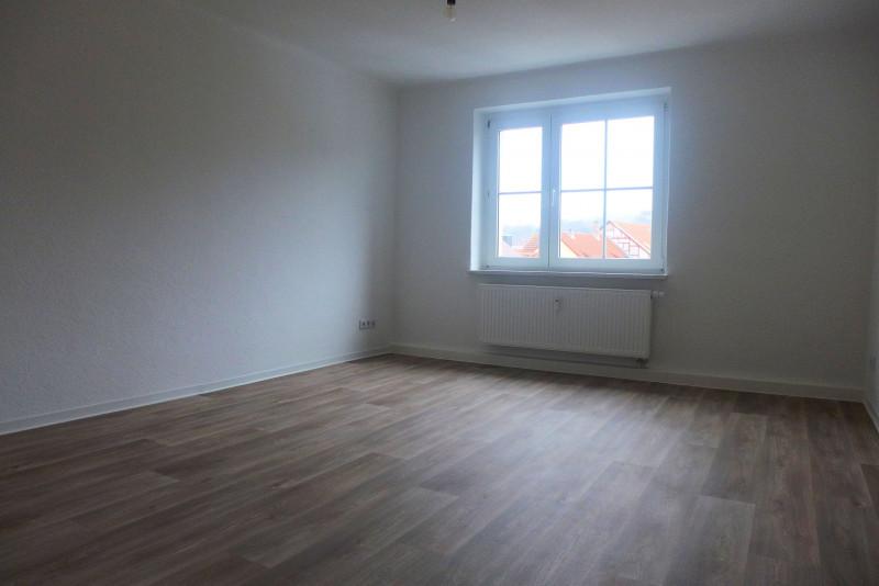 Etagenwohnung Sondershausen - 3 Zimmer, 82 m&sup2;, 396&euro; | Angebot:26283623