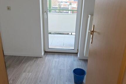 Schöne, komfortable 2-Raum-Wohnung mit Balkon in OelsnitzVogtland 2 zimmer