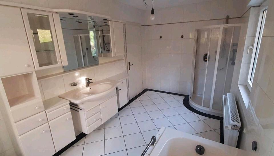 Etagenwohnung Schmallenberg - 4 Zimmer, 137 m&sup2;, 1.044&euro; | Angebot:24521571