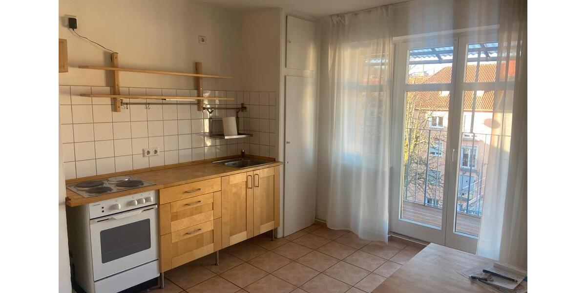 Etagenwohnung Saarbrücken Neue Bremm - 1 Zimmer, 37 m&sup2;, 345&euro; | Angebot:25204547