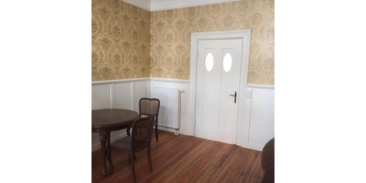 Erdgeschoßwohnung Parchim - 7 Zimmer, 142 m&sup2;, 1.390&euro; | Angebot:26495769