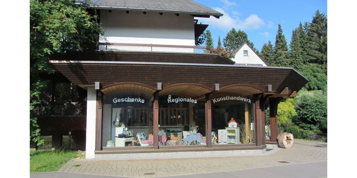 Schönes, helles Ladengeschäft zu vermieten - Gewerbeobjekt Hinterzarten | Angebot:26738977