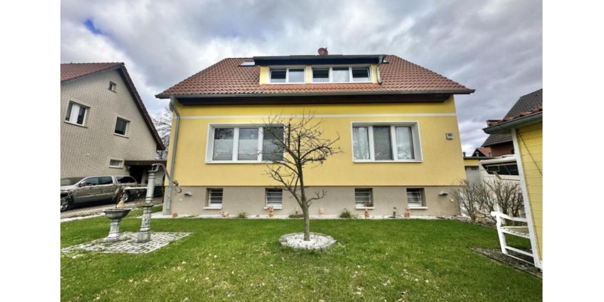 Großzügige 4Zimmer-Maisonettewohnung mit Balkon und Einbaukü 4 zimmer