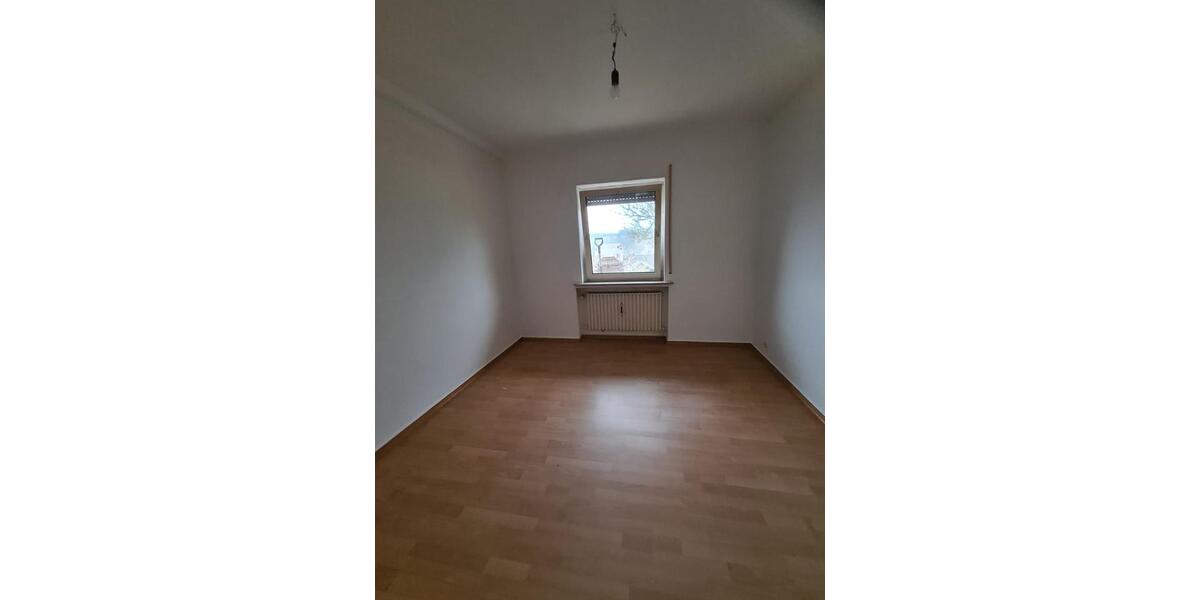 Etagenwohnung Wilnsdorf - 3 Zimmer, 70 m&sup2;, 700&euro; | Angebot:25256387