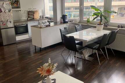 Wohnung Stuttgart Stuttgart-Mitte - 4 Zimmer, 110 m&sup2;, 1.350&euro; | Angebot:27243064