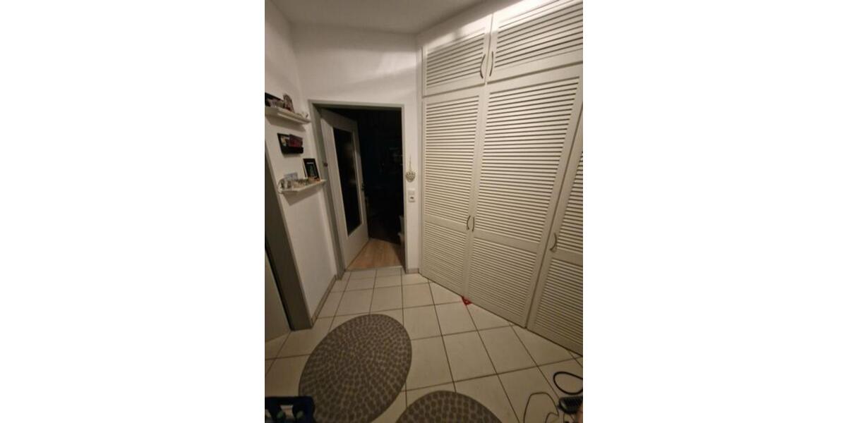 2 Zimmer mit Balkon Südseite 2 zimmer