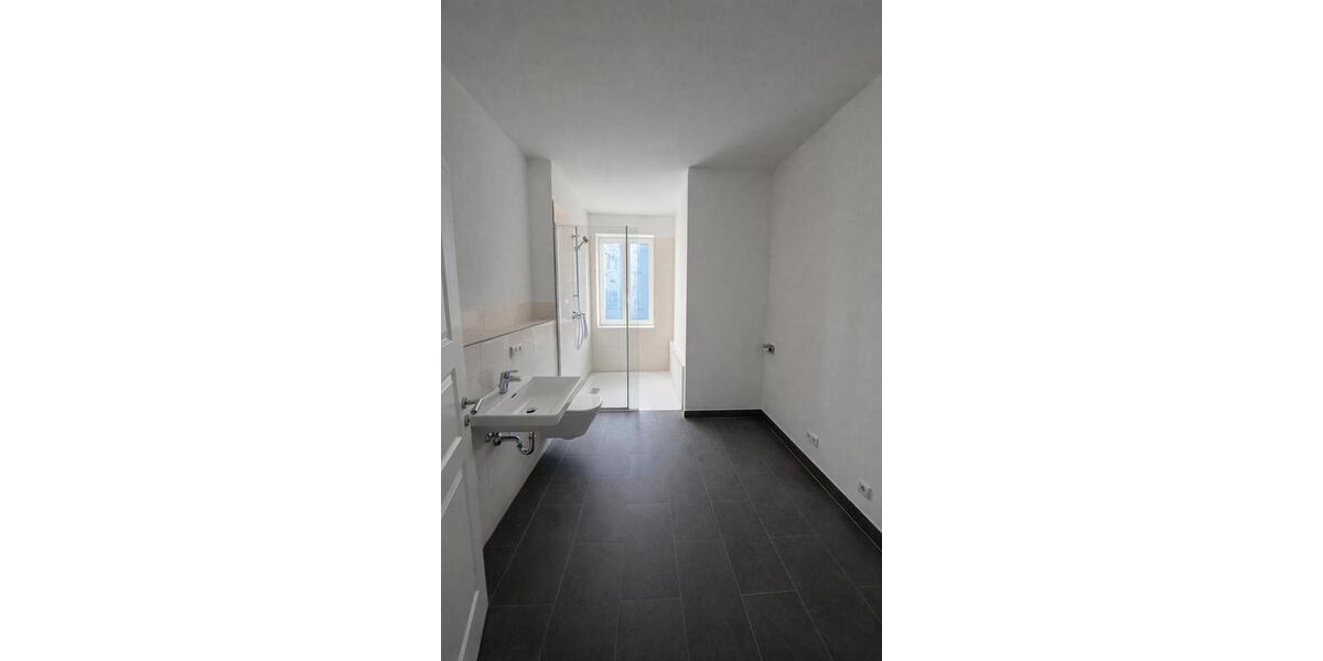 Etagenwohnung Freiberg - 5 Zimmer, 124 m&sup2;, 1.736&euro; | Angebot:25964722