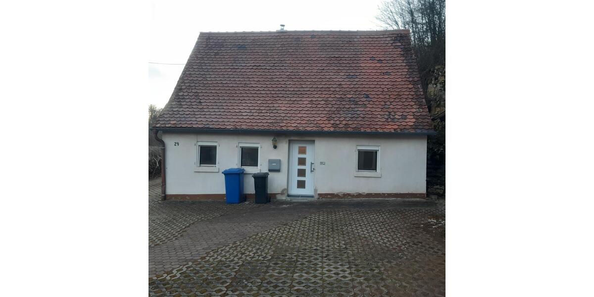 Einfamilienhaus Lauterhofen - 4 Zimmer, 70 m&sup2;, 880&euro; | Angebot:24443347