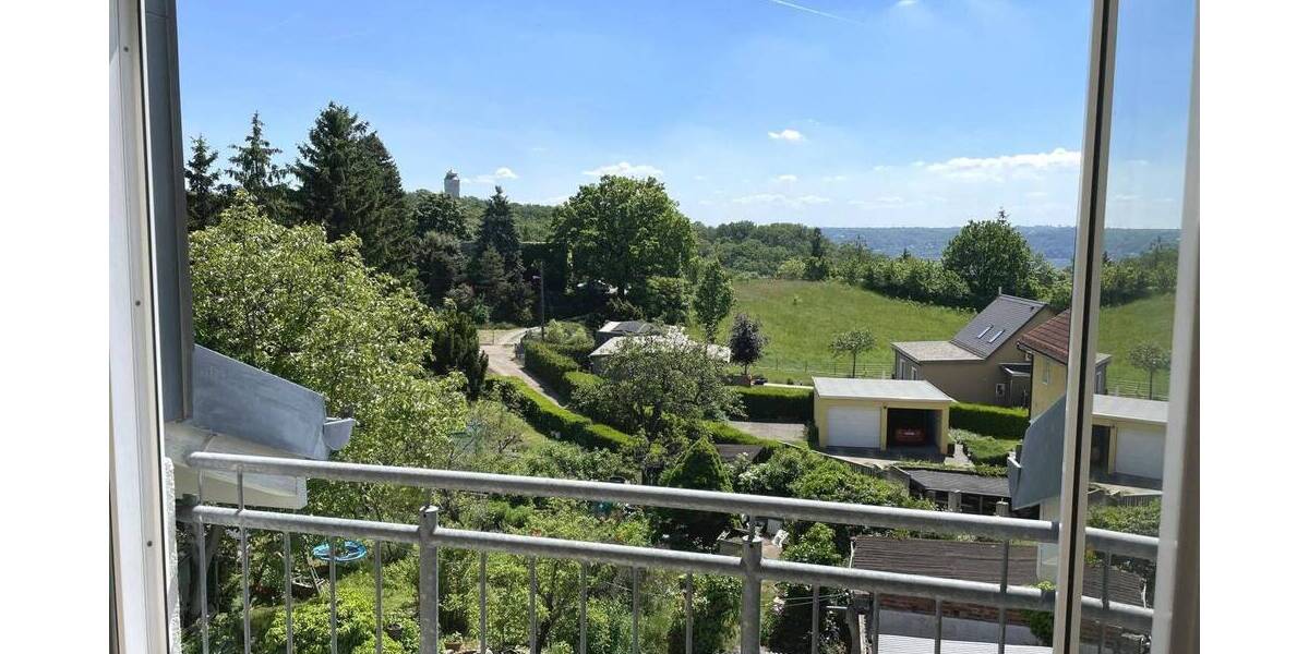 Etagenwohnung Radebeul Niederlößnitz - 3 Zimmer, 69 m&sup2;, 810&euro; | Angebot:26713093