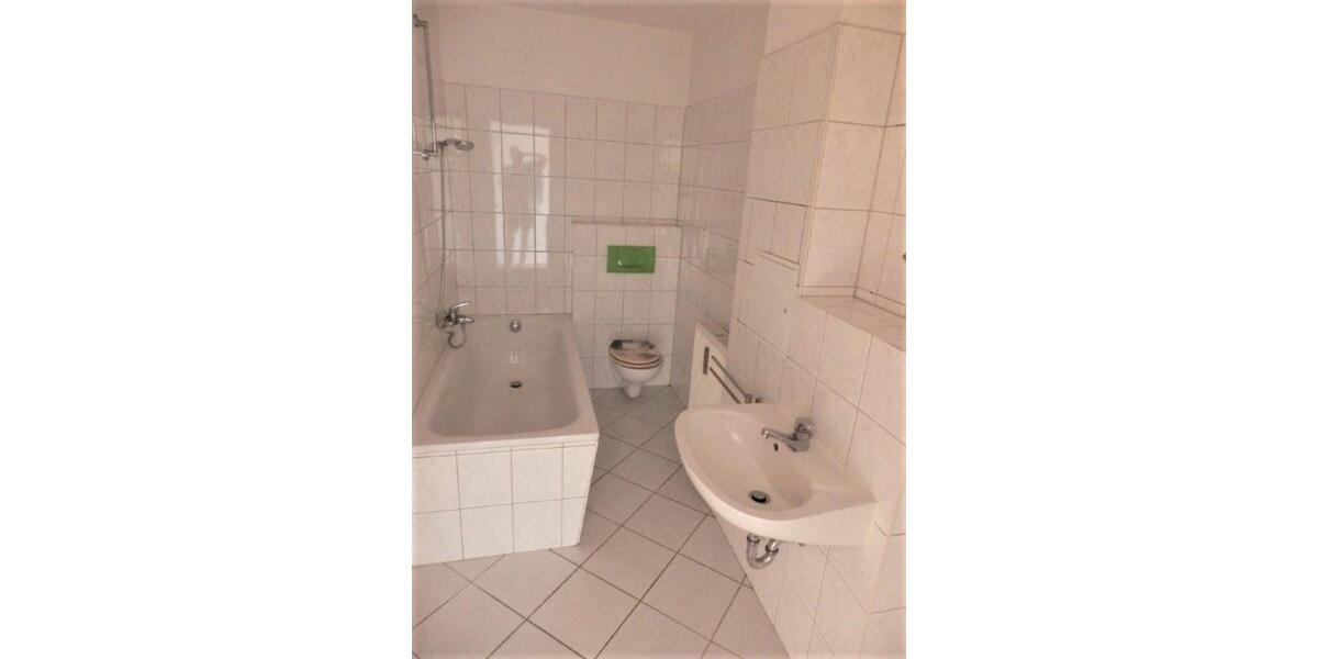 Hochparterre Neustadt in Sachsen - 2 Zimmer, 40 m&sup2;, 265&euro; | Angebot:24863269