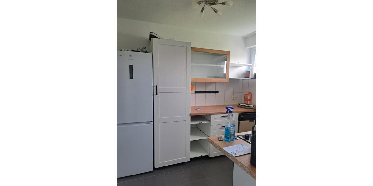 Geräumige Wohnung mit Balkon und vielen Annehmlichkeiten! 3 zimmer