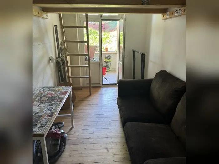 Schönes Zimmer für Mitmieterin, zentral Babelsberg, Uninah
