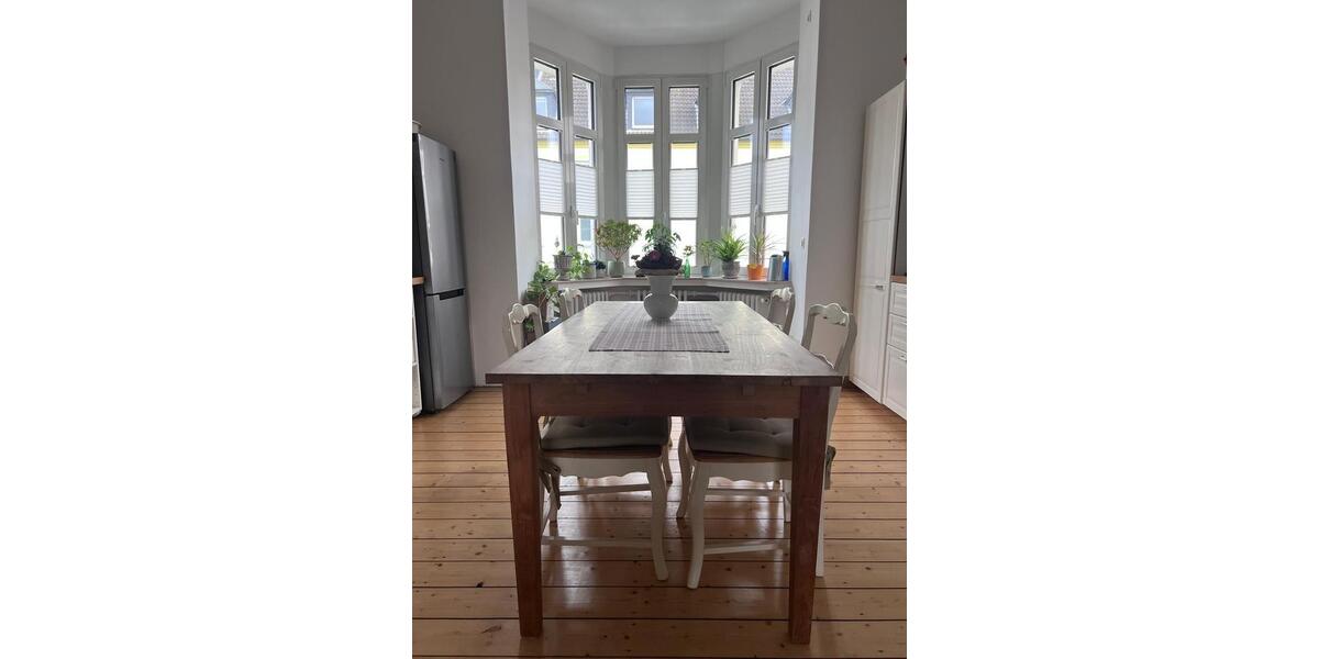 Etagenwohnung Essen Stadtbezirk II - 3 Zimmer, 100 m&sup2;, 1.300&euro; | Angebot:26478021