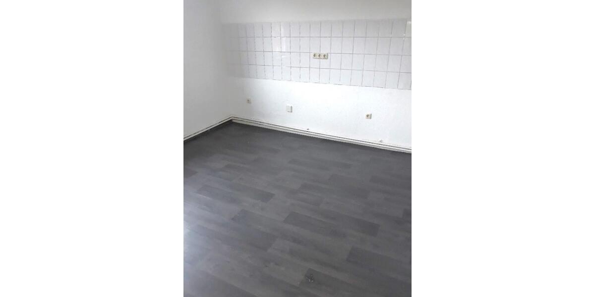 Etagenwohnung Wilhelmshaven - 4 Zimmer, 94 m&sup2;, 594&euro; | Angebot:23314406