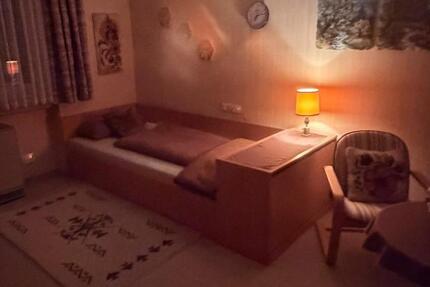 Wohnen auf Zeit Villingen-Schwenningen Schwenningen - 5 Zimmer, 20 m&sup2;, 550&euro; | Angebot:25261280