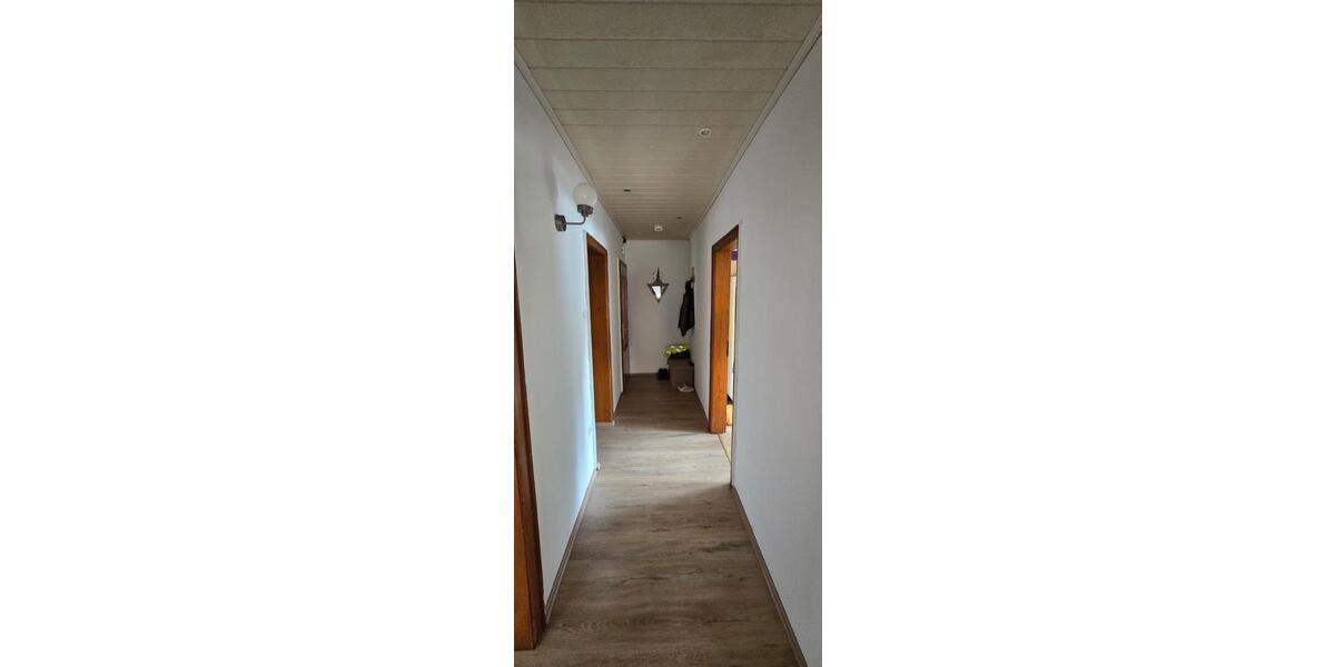 Dachgeschoßwohnung Emmerich am Rhein - 1 Zimmer, 53 m&sup2;, 490&euro; | Angebot:26564964
