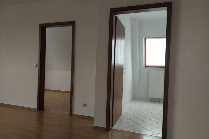 Etagenwohnung Dresden Cotta - 2 Zimmer, 44 m&sup2;, 345&euro; | Angebot:26740268