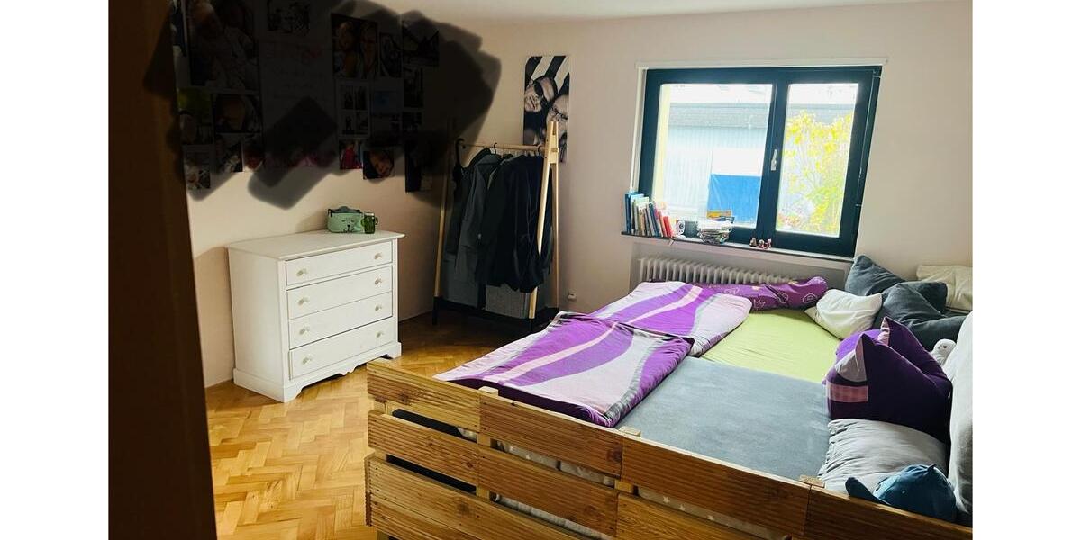 Einfamilienhaus Burghaun - 7 Zimmer, 160 m&sup2;, 1.500&euro; | Angebot:26280718