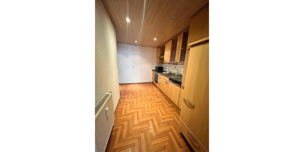 Etagenwohnung Eschenburg - 3 Zimmer, 100 m&sup2;, 700&euro; | Angebot:26201198
