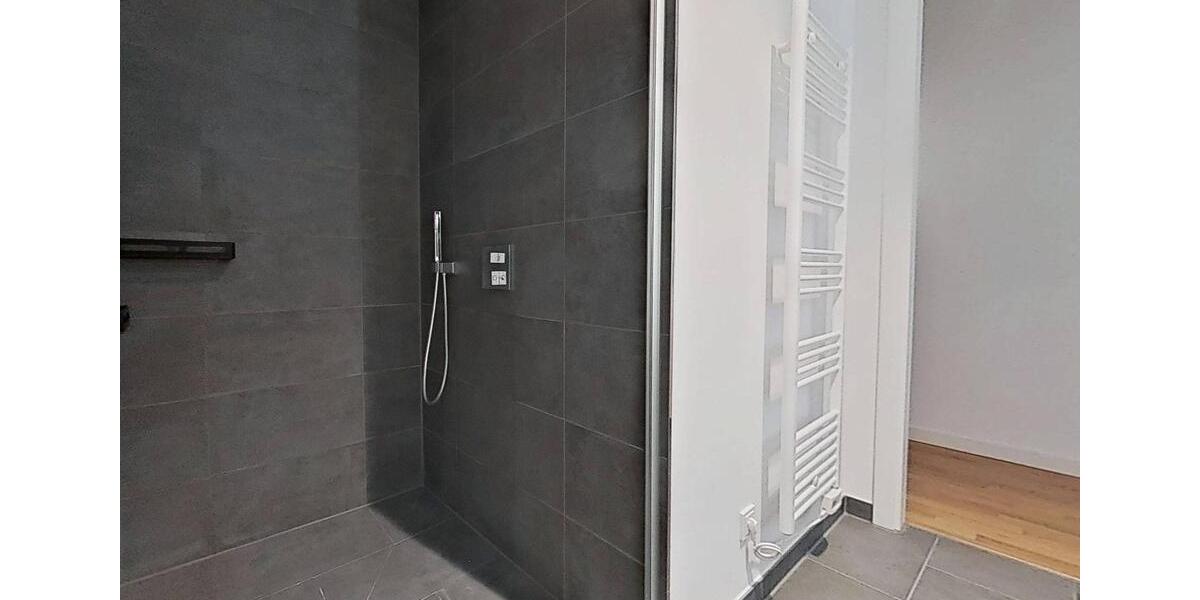 Etagenwohnung Berlin - 3 Zimmer, 100 m&sup2;, 2.510&euro; | Angebot:26548653