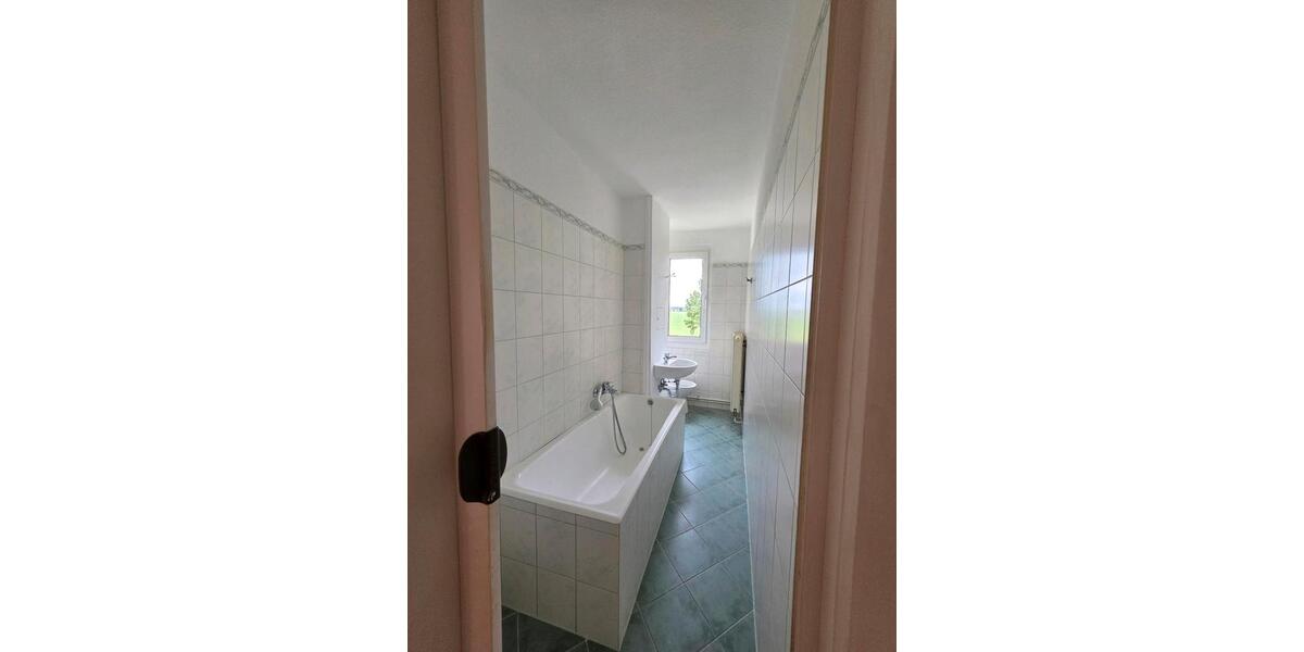 Etagenwohnung Nienburg (Saale) - 2 Zimmer, 46 m&sup2;, 460&euro; | Angebot:26611393