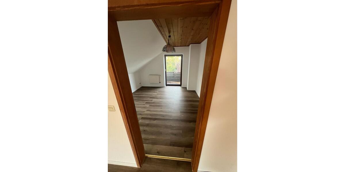 Dachgeschoßwohnung Ahlen - 2 Zimmer, 55 m&sup2;, 800&euro; | Angebot:25637332