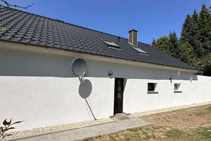 Wohnung Blankenheim - 4 Zimmer, 90 m&sup2;, 900&euro; | Angebot:26962437
