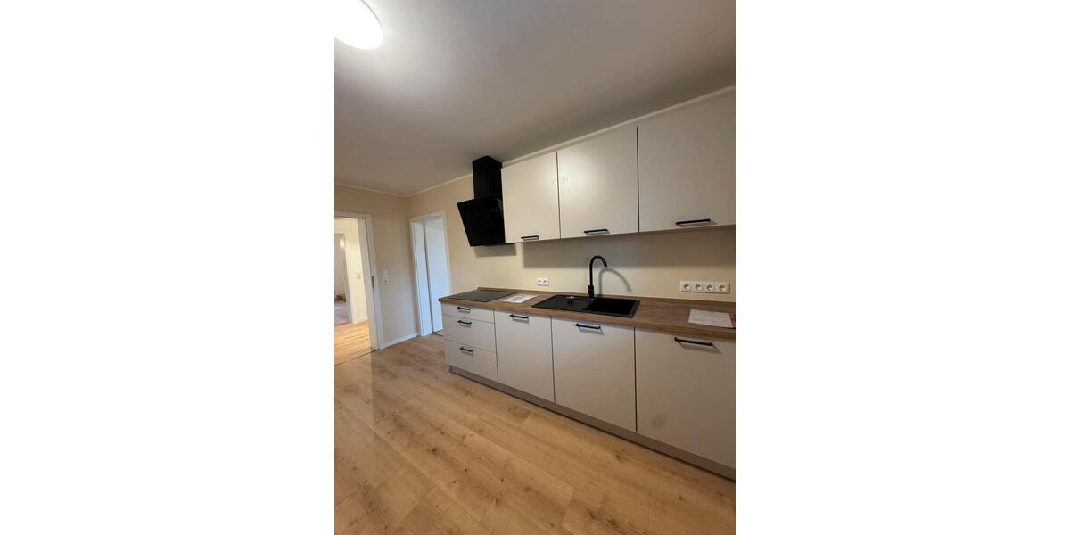 Erdgeschoßwohnung Faßberg - 4 Zimmer, 120 m&sup2;, 1.200&euro; | Angebot:24466650
