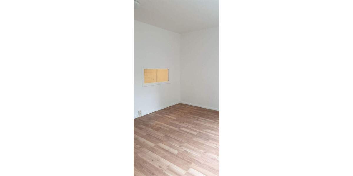 Etagenwohnung Neubrandenburg Oststadt - 2 Zimmer, 46 m&sup2;, 248&euro; | Angebot:24312065
