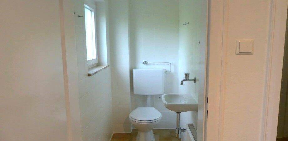 Einfamilienhaus Reutlingen Georgenberg - 6 Zimmer, 180 m&sup2;, 2.050&euro; | Angebot:26908794