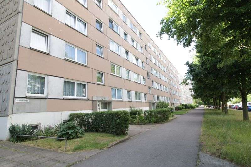 Etagenwohnung Schwerin Neu Zippendorf - 3 Zimmer, 58 m&sup2;, 354&euro; | Angebot:26183039