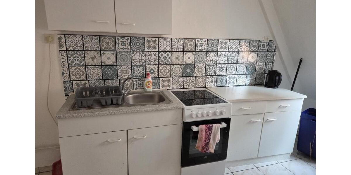 Etagenwohnung Rinteln - 2 Zimmer, 50 m&sup2;, 15&euro; | Angebot:26048301