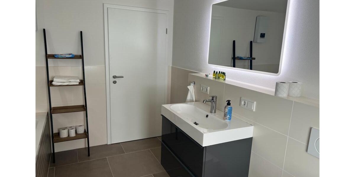 Maisonettenwohnung Scheuerfeld - 5 Zimmer, 130 m&sup2;, 1.250&euro; | Angebot:24345729