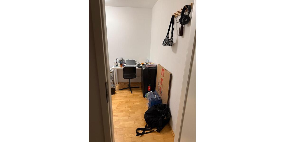 Wohnen auf Zeit München Moosach - 3 Zimmer, 10 m&sup2;, 860&euro; | Angebot:25899857