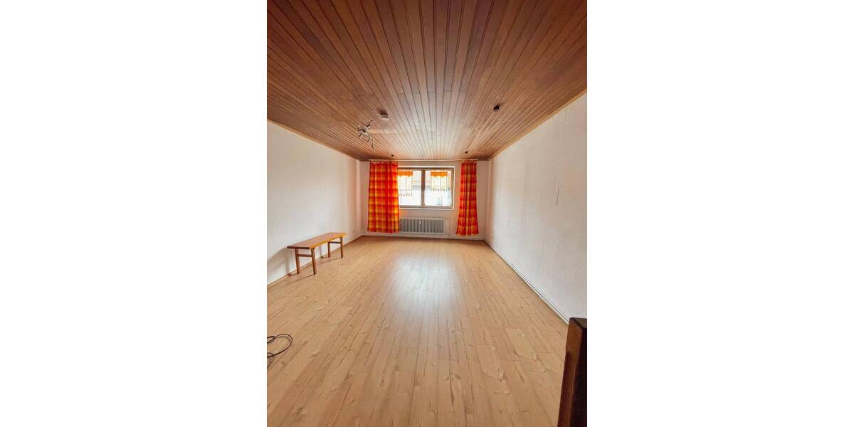 Etagenwohnung Kollnburg - 3 Zimmer, 101 m&sup2;, 585&euro; | Angebot:26595287
