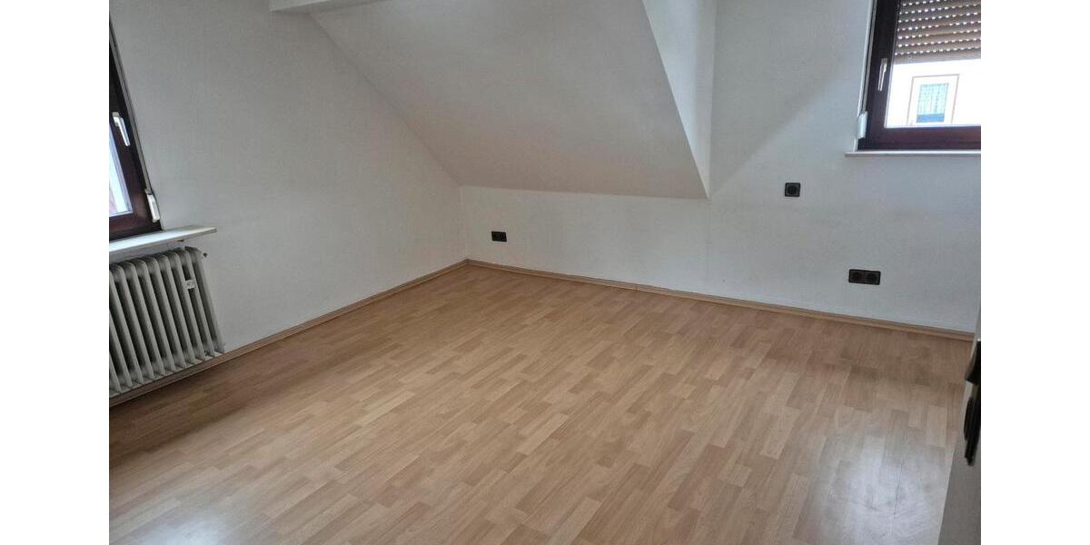 Mietwohnung 3-4 Zimmer zentral in Bad König 4 zimmer