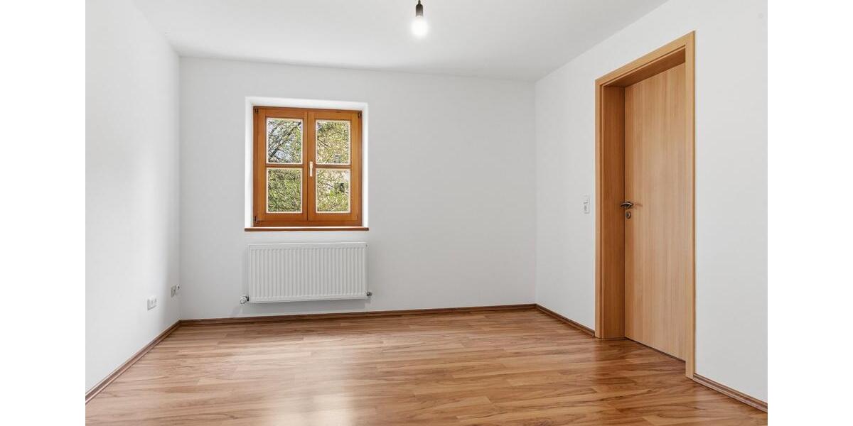 Etagenwohnung Frauenau - 2.5 Zimmer, 59 m&sup2;, 398&euro; | Angebot:26618011