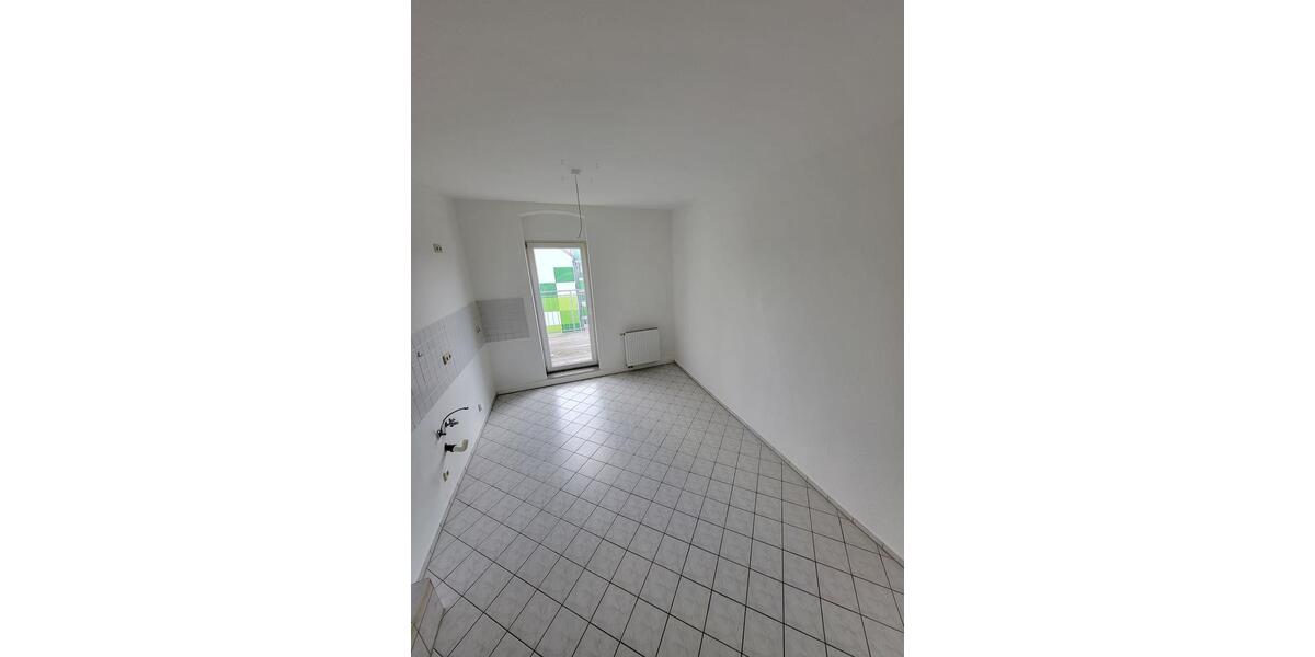 Erdgeschoßwohnung Delitzsch - 5 Zimmer, 122 m&sup2;, 1.100&euro; | Angebot:24393509
