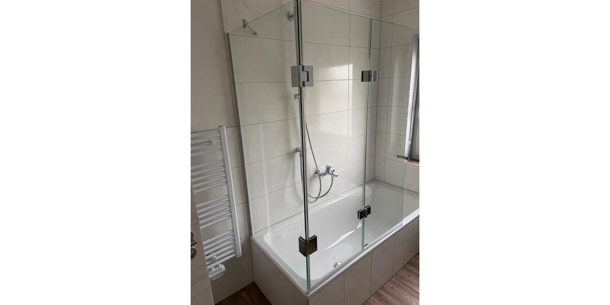 Etagenwohnung Kösching - 3 Zimmer, 80 m&sup2;, 1.090&euro; | Angebot:26546259