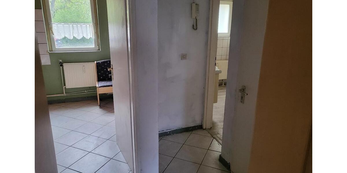 Erdgeschoßwohnung Salzgitter Ortschaft Südost - 3 Zimmer, 70 m&sup2;, 380&euro; | Angebot:26233643