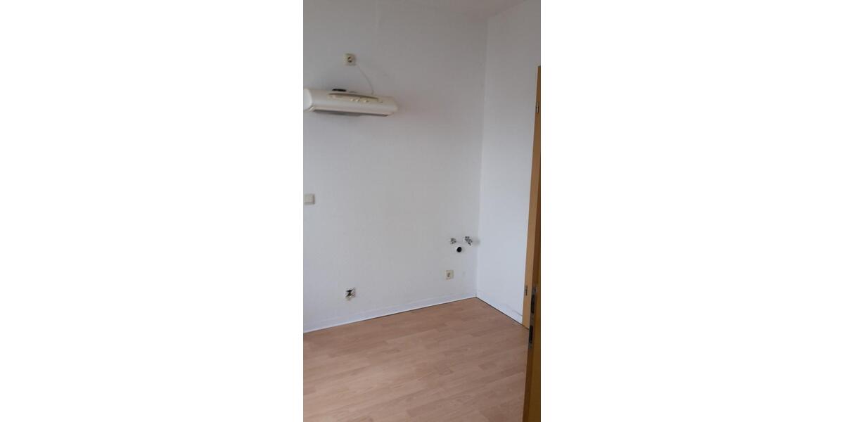Etagenwohnung Demmin - 2 Zimmer, 43 m&sup2;, 250&euro; | Angebot:18492192