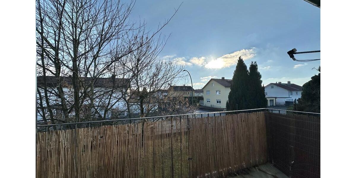 Etagenwohnung Türkheim - 3 Zimmer, 75 m&sup2;, 830&euro; | Angebot:26036002