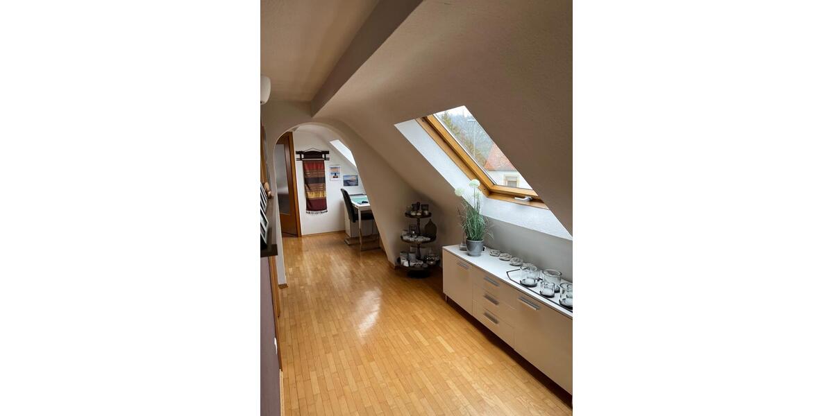 Etagenwohnung Kindenheim - 4 Zimmer, 99 m&sup2;, 1.150&euro; | Angebot:26039204