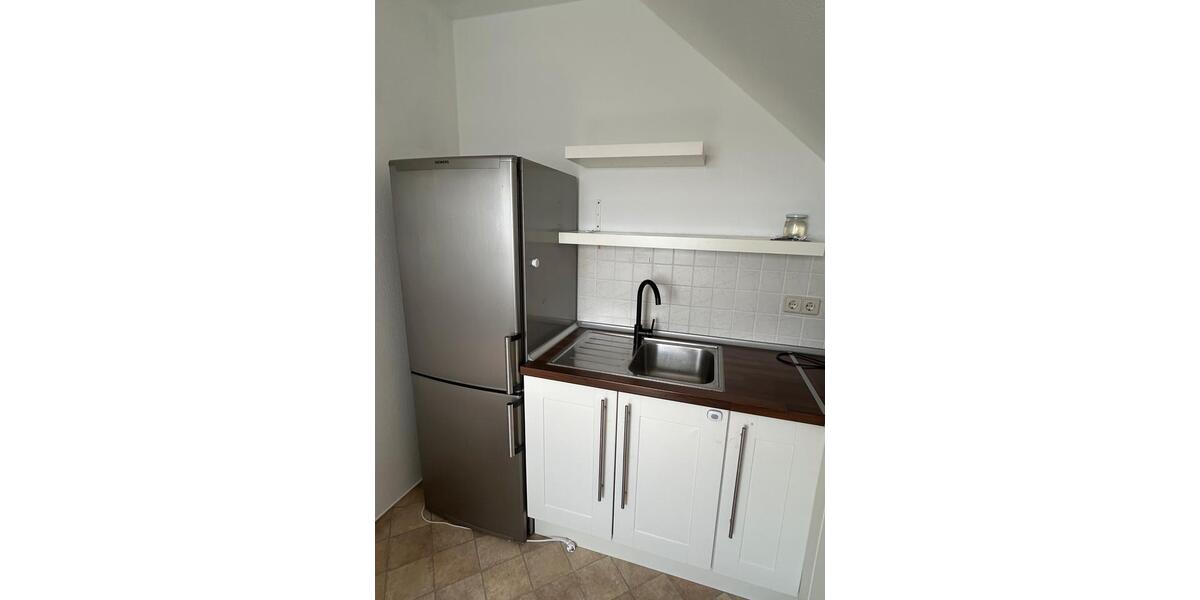 Dachgeschoßwohnung Roßwein - 3 Zimmer, 68 m&sup2;, 285&euro; | Angebot:26449242