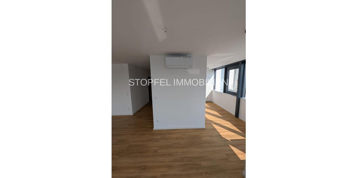 Einfamilienhaus Bielefeld - 3 Zimmer, 106 m&sup2;, 1.700&euro; | Angebot:23690323