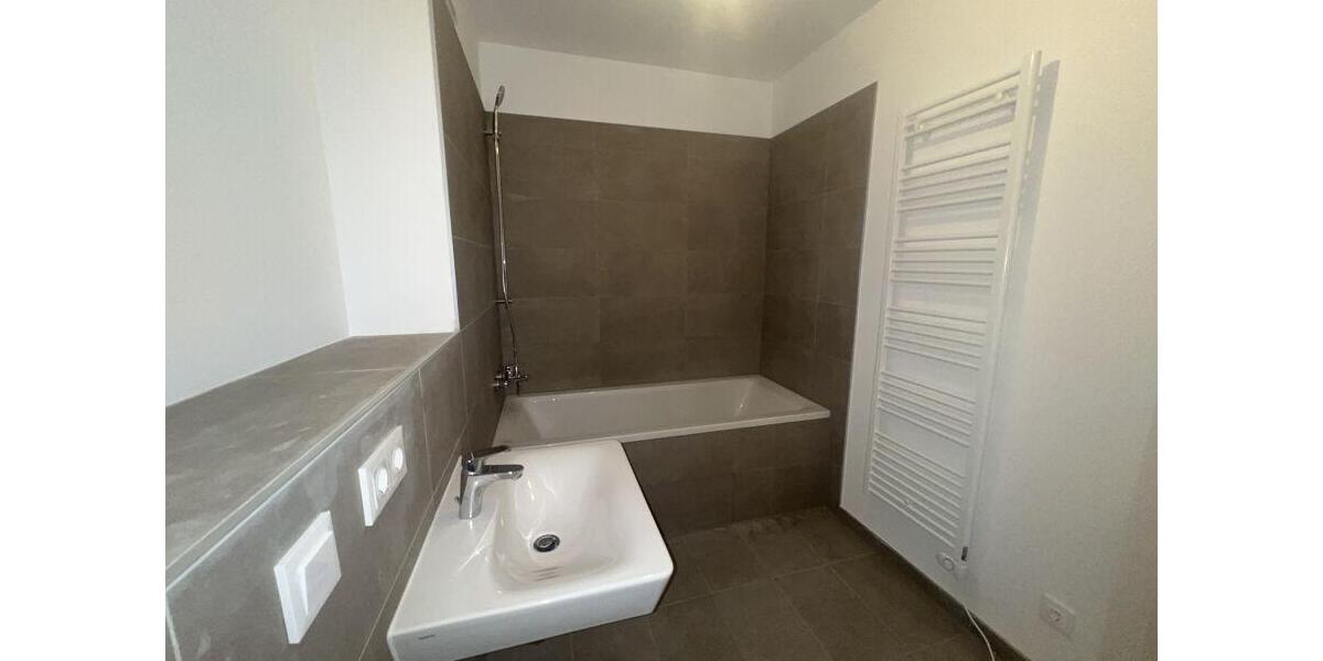 Erdgeschoßwohnung Brandenburg an der Havel Bahnhofsvorstadt - 3 Zimmer, 79 m&sup2;, 1.193&euro; | Angebot:23711556