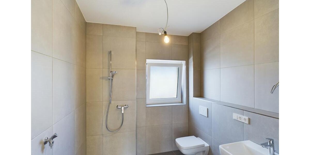 Einfamilienhaus Idar-Oberstein Oberstein - 2 Zimmer, 81 m&sup2;, 880&euro; | Angebot:25412981