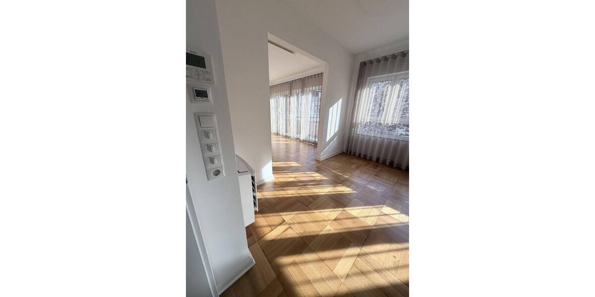 Etagenwohnung Neuwied - 3 Zimmer, 90 m&sup2;, 1.150&euro; | Angebot:26785641