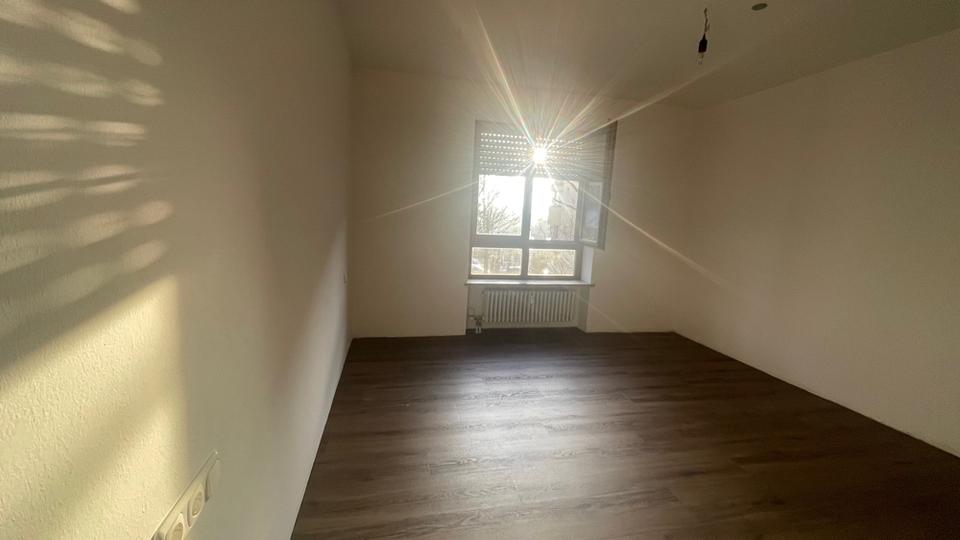Etagenwohnung Mering - 3 Zimmer, 79 m&sup2;, 1.030&euro; | Angebot:24726841